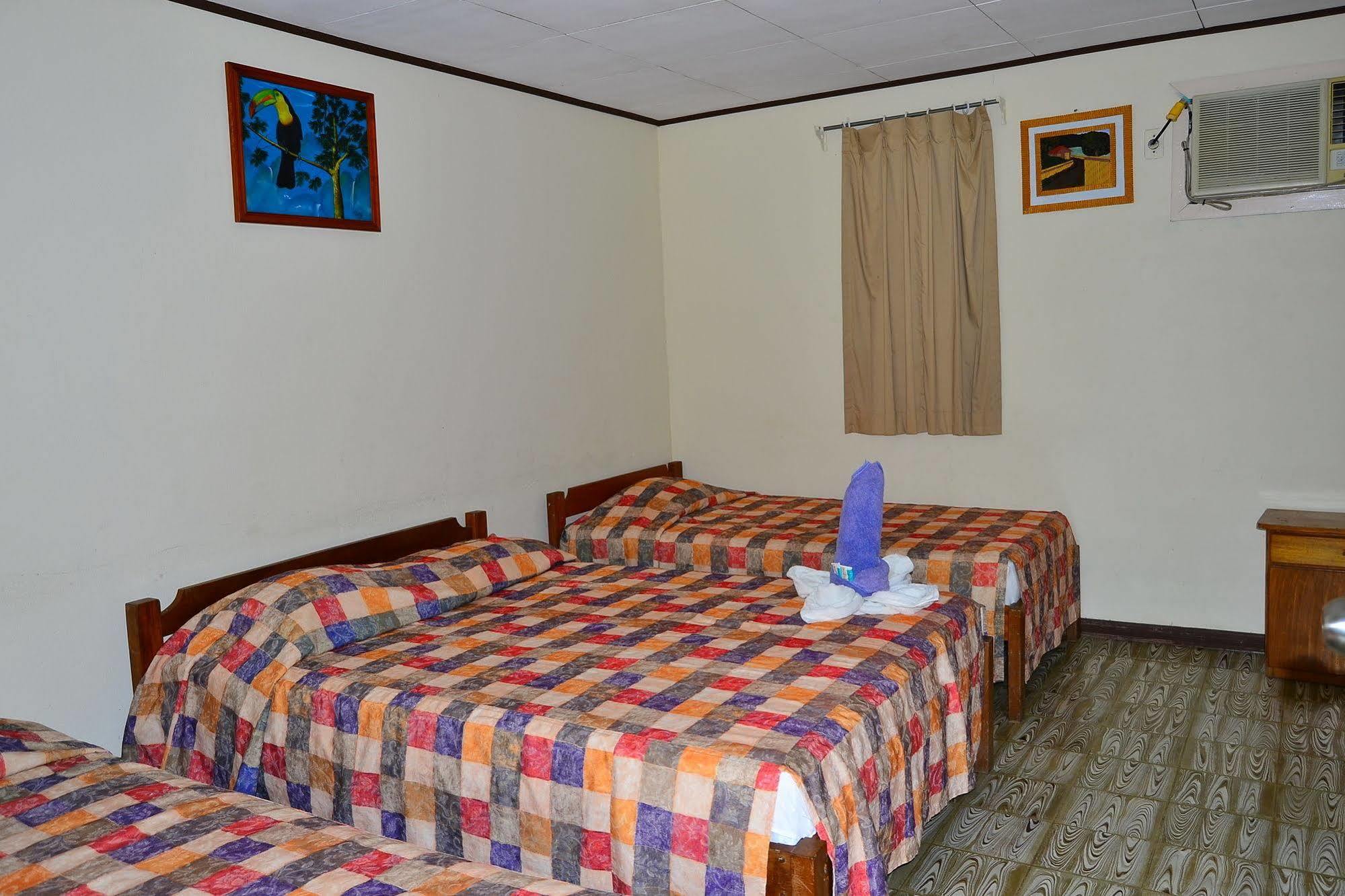 Hotel Sierpe River 外观 照片