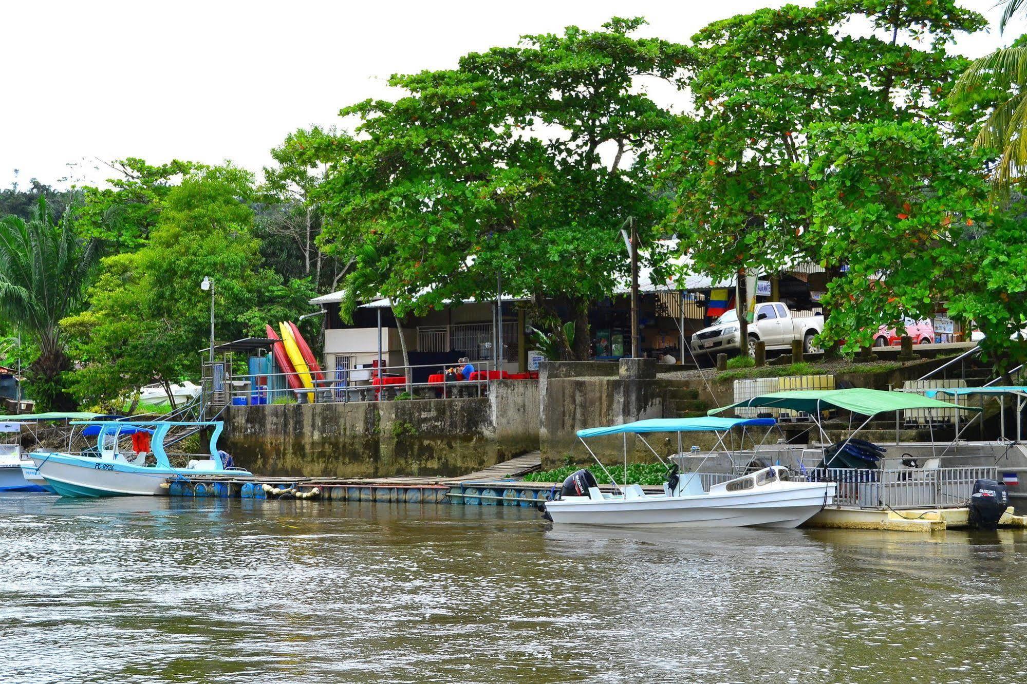 Hotel Sierpe River 外观 照片