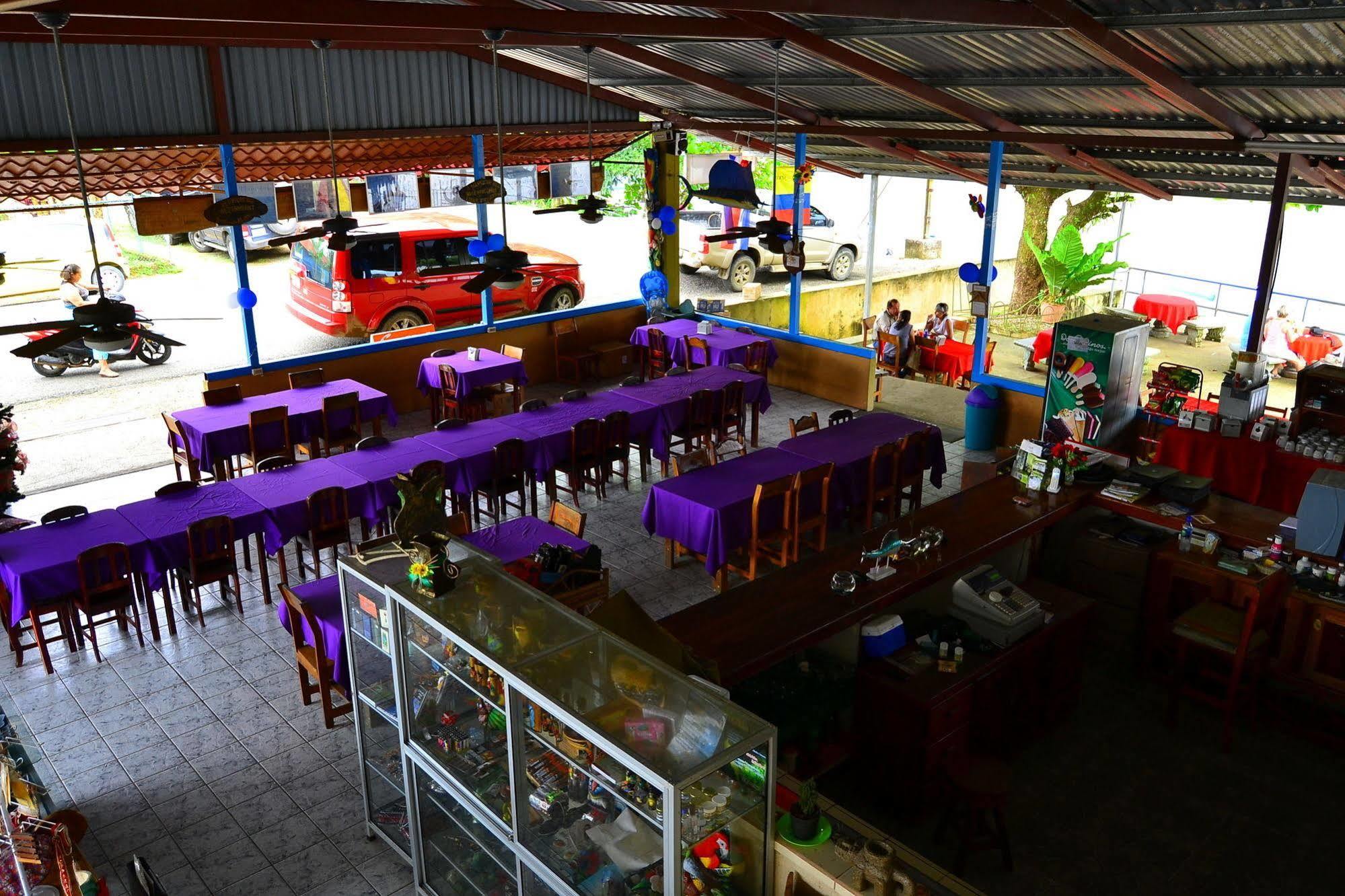 Hotel Sierpe River 外观 照片